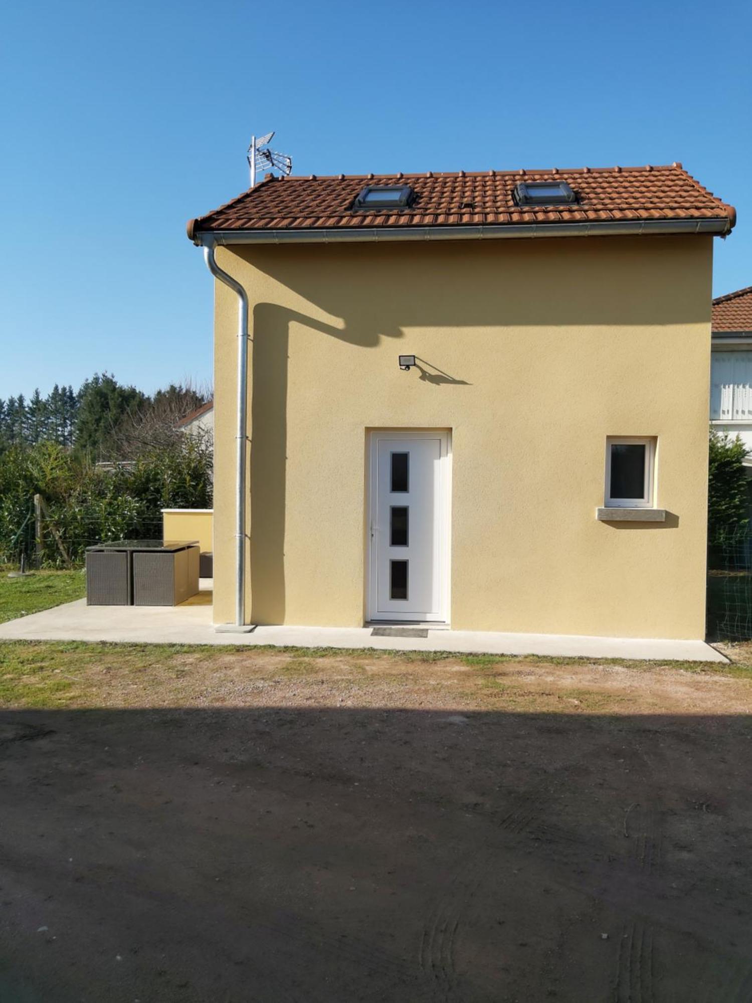 Maisonnette 40 M2 Pour 5 Personnes Paray-le-Monial Bagian luar foto
